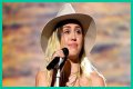 Miley Cyrus Cries While Singing ‘Malibu’ at Billboard Music Awards 2017